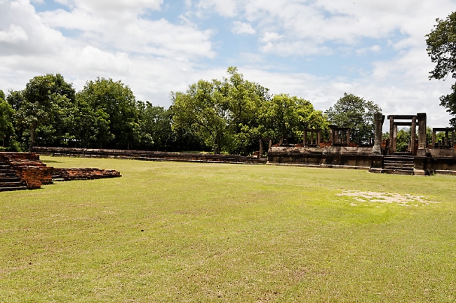 43-Prasat Muang Khaek-003